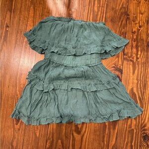eesome Green Ruffled Linen Romper